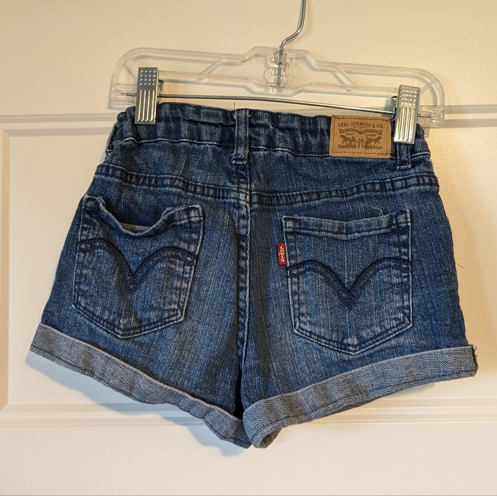 Girls Levi shorts - Picture 4 of 5